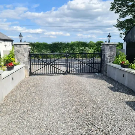 Dunderry Self Catering Family