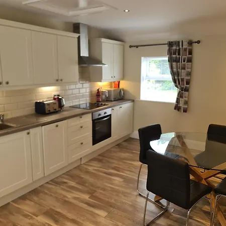 شقة Dunderry Self Catering Family
