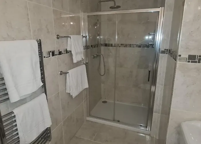 Dunderry Self Catering Family *